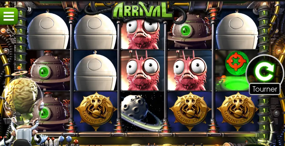La grille de 5 rouleaux et 3 rangées d’Arrival : créatures roses aux gros yeux, sphères blanches, capsules grises à hublot vert, insignes dorés SPACE MARINE CORPS, une planète à anneau et une cible rouge sur fond vert